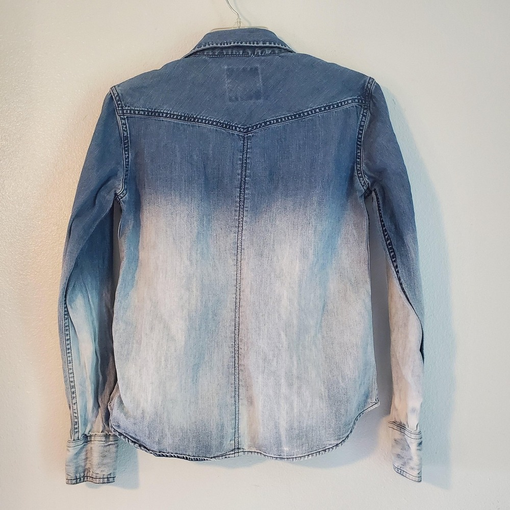 Vintage American Eagle Shirt Womens Small Denim Pearl Snap Western Fade Cowgirl - Picture 8 of 9
